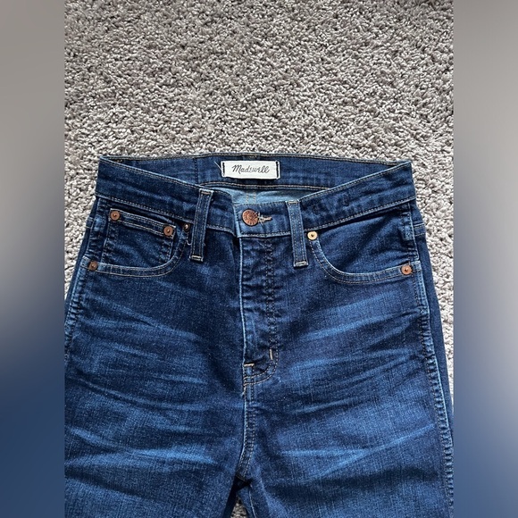 10" High-Rise Skinny Jeans in Hayes Wash - Picture 6 of 6